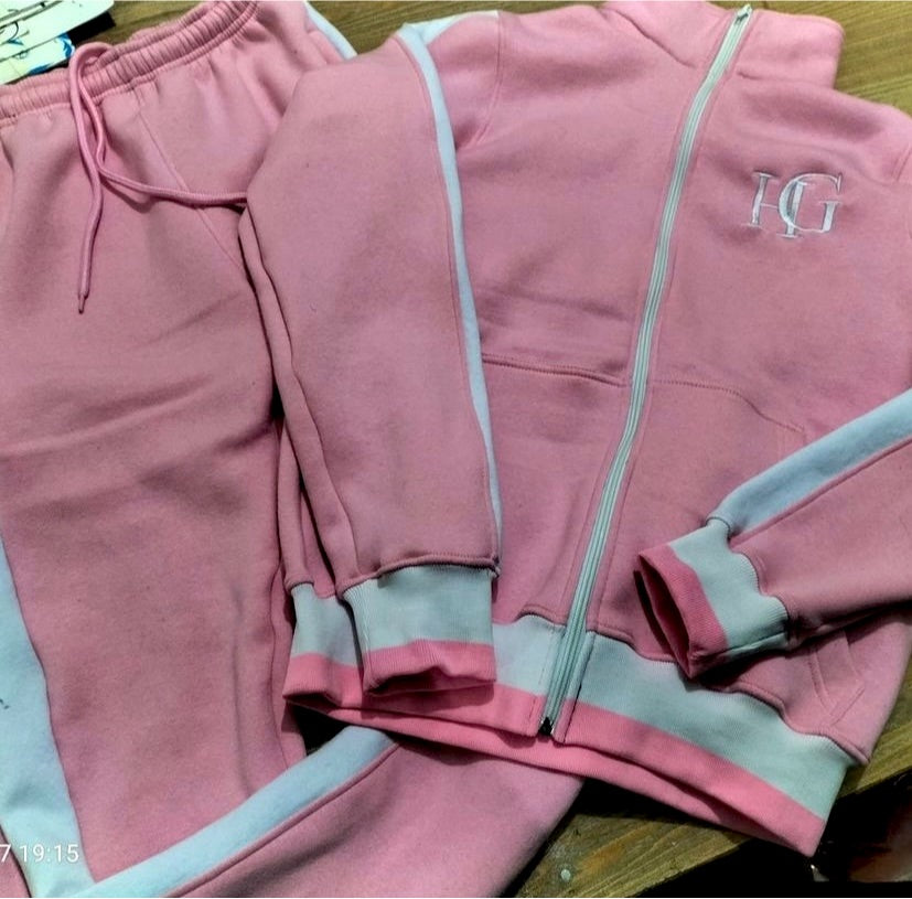 woman jogger sets